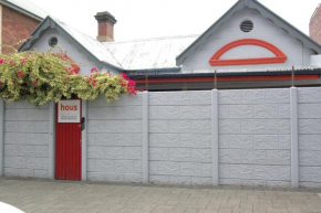Haus Accommodation - note - Valid passport required to check-in, Perth